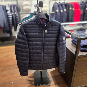 Moncler ��Ŭ���� ARNIQUE ���� ���� �淮 �е� ���� K20911A0010��Ŭ���� ARNIQUE ���� ���� �淮 �е� ���� K20911A0010