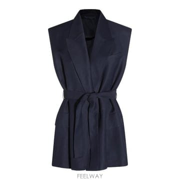 Brunello Cucinelli 26SS ���ڷ� ��ġ�ڸ� �μҸ� Ƽ���� MH1267754 C4224 BLUE ABISSO26SS ���ڷ� ��ġ�ڸ� �μҸ� Ƽ���� MH1267754 C4224 B