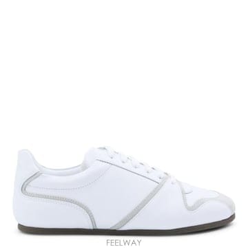 Moschino 26SS ��Ű�� ����Ŀ�� MB15021G0O GAB10A WHITE26SS ��Ű�� ����Ŀ�� MB15021G0O GAB10A WHITE