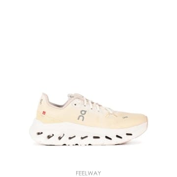 On Running 26FW �� ���� ����Ŀ�� 3WE10055220 White Bran26FW �� ���� ����Ŀ�� 3WE10055220 White Bran