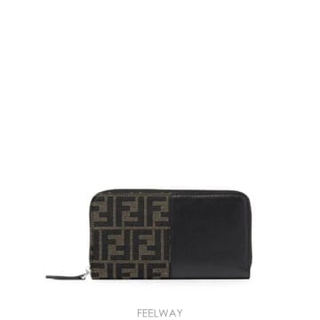 FENDI 26FW Fendi �з� with �� Closure 7M0210B139F0XLL TP58080624826FW Fendi �з� with �� Closure 7M0210B139F0XLL TP5808