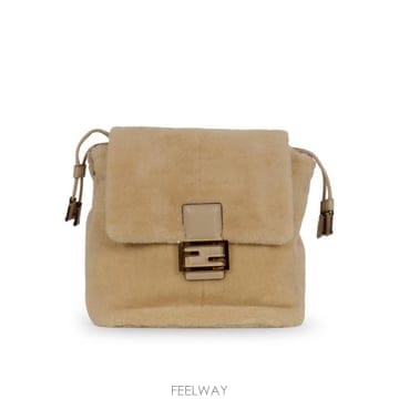 FENDI 25FW ��� ��Ʈ�� 8BZ057 AYCUF0NGA BEIGE OS25FW ��� ��Ʈ�� 8BZ057 AYCUF0NGA BEIGE OS