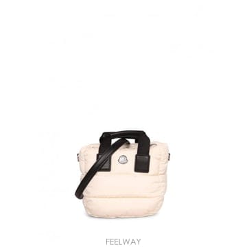 Moncler 26FW Moncler ���� messenger �� L209B5L00004M6275051 TP58146387426FW Moncler ���� messenger �� L209B5L00004M6275051 TP