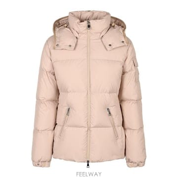 Moncler 26FW ��Ŭ���� �е� 931A00197 54A8121E Beige26FW ��Ŭ���� �е� 931A00197 54A8121E Beige