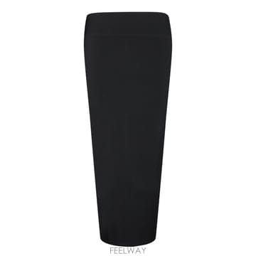 Jacquemus 25SS ��ũ���� Fitted silhouette  Thick fabric  Midi length  251S25SS ��ũ���� Fitted silhouette  Thick fabric  Midi le