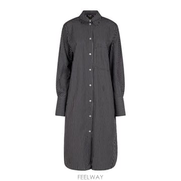 Toteme 25FW ���� ���� 253WRD0201 FB0436046 Black white25FW ���� ���� 253WRD0201 FB0436046 Black white