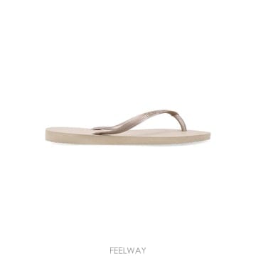 | Other Brand | 26SS HAVAIANAS Havaianas ���� �ΰ� Flip Flops 40000302719 TP577926SS HAVAIANAS Havaianas ���� �ΰ� Flip Flops 40000302