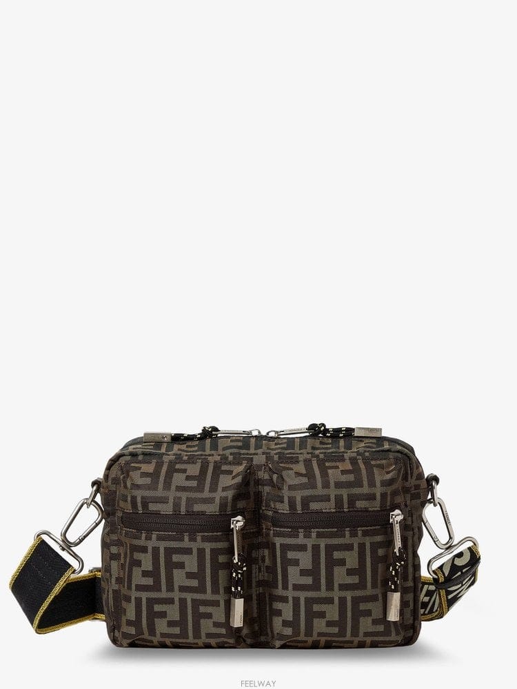 FENDI ��� ī�޶� ���̽� SUPERLIGHT FF ZUCCA �к긯 ũ�� B0652283777��� ī�޶� ���̽� SUPERLIGHT FF ZUCCA �к긯 ũ�� B06