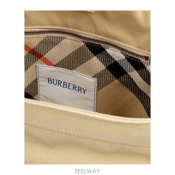 Burberry 24FW Burberry ���� �ڵ�� 80945551 TP57936431124FW Burberry ���� �ڵ�� 80945551 TP579364311