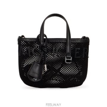 Moncler 26SS ��Ŭ���� ��Ʈ�� 9B5D00005 M8644999 Black26SS ��Ŭ���� ��Ʈ�� 9B5D00005 M8644999 Black