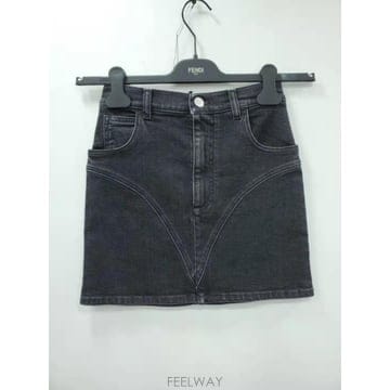 19FW 알렉산드라리치 여성 스커트 FAB1840F2591900 TP577489101