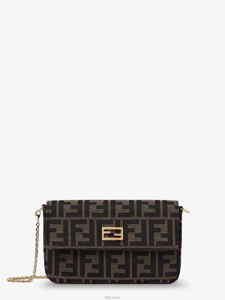 FENDI ��� ���� �� ü�� Ʃ�� FF ZUCCA �к긯 ũ�ν��ٵ� �� 8M B0652283884��� ���� �� ü�� Ʃ�� FF ZUCCA �к긯 ũ�ν��ٵ� �� 8