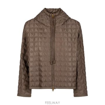 Moncler 26FW ��Ŭ���� ��Ʈ 933G00012 788WH25Y26FW ��Ŭ���� ��Ʈ 933G00012 788WH25Y