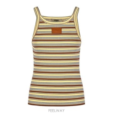FENDI 26FW ��� �μҸ� Ƽ���� FS7966 AW88F1X33 CHIPS WOOD26FW ��� �μҸ� Ƽ���� FS7966 AW88F1X33 CHIPS WOOD