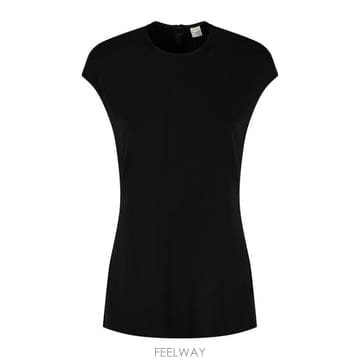 Toteme 26FW ���� �μҸ� Ƽ���� 263WRT0865 FB0162001 Black26FW ���� �μҸ� Ƽ���� 263WRT0865 FB0162001 Black