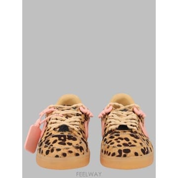 Off White 26FW Off ȭ��Ʈ ���� casual ���� OF05772267BEIGEPINK TP58119109326FW Off ȭ��Ʈ ���� casual ���� OF05772267BEIGEPINK T