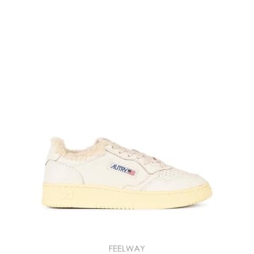 AUTRY 26FW ��Ʈ�� �޴޸���Ʈ �ο� ���� ����Ŀ�� AULW SR01 GOAT SHEARLING WHITE26FW ��Ʈ�� �޴޸���Ʈ �ο� ���� ����Ŀ�� AULW SR01 GO
