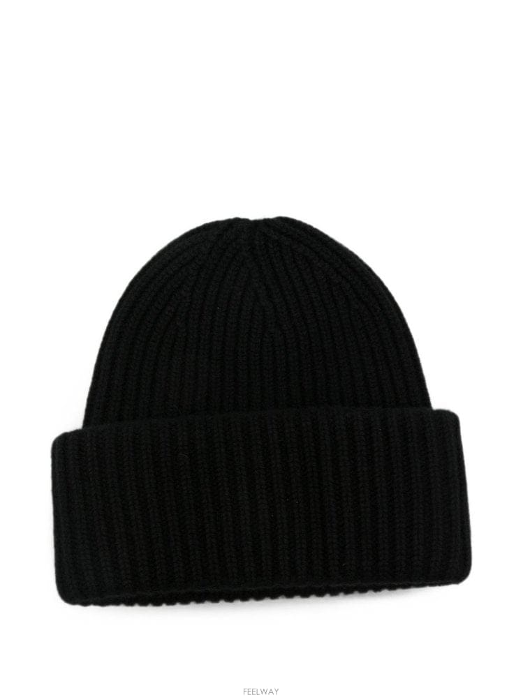 | Other Brand | SOFT GOAT �� ��� FW252464800001BLACK B0712284052SOFT GOAT �� ��� FW252464800001BLACK B0712284052