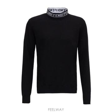 FENDI 21SS Fendi MAGLIONE FZZ411ACFZF0QA1 TP57749864121SS Fendi MAGLIONE FZZ411ACFZF0QA1 TP577498641