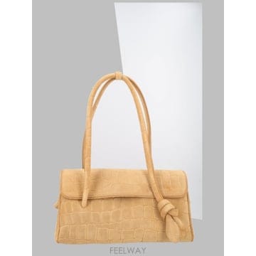 Jacquemus 26FW ��ũ���� LE TURISMO �� BAW00467AC07A09830 TP58140583526FW ��ũ���� LE TURISMO �� BAW00467AC07A09830 TP58140
