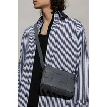 Bottega Veneta 23SS ���װ�����Ÿ cassette ī��Ʈ Camera ��� �� 730027V29E01292 TP5792323SS ���װ�����Ÿ cassette ī��Ʈ Camera ��� �� 73002