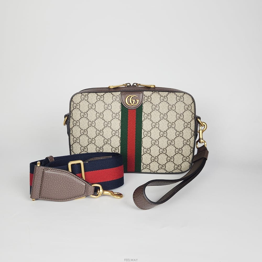 GUCCI ���� ���� ���ǵ�� Ŭ��ġ�� ũ�ν��� 699439���� ���� ���ǵ�� Ŭ��ġ�� ũ�ν��� 699439