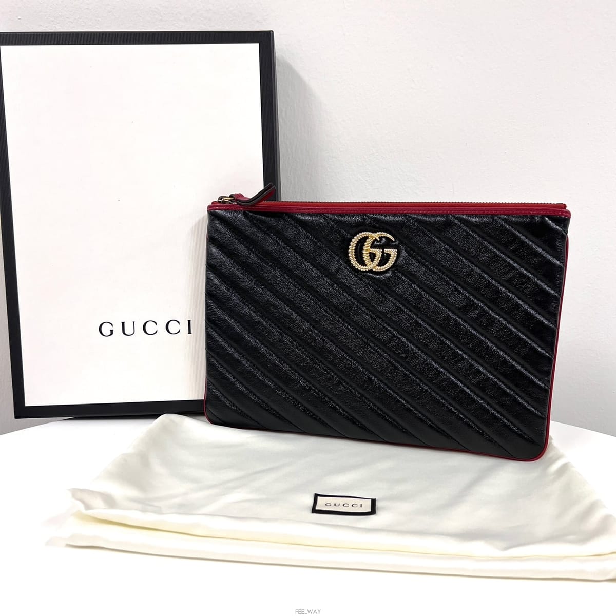 GUCCI ���� GG ����Ʈ Ŭ��ġ�� ���� (573814)���� GG ����Ʈ Ŭ��ġ�� ���� (573814)