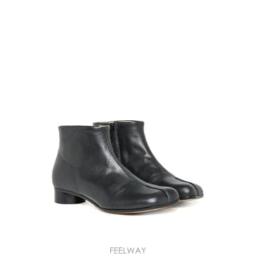 Maison Margiela 25FW �������������� Heeled ��Ŭ ���� 809772 TP57046798525FW �������������� Heeled ��Ŭ ���� 809772 TP57046798