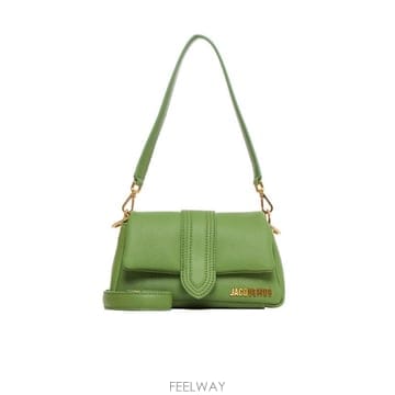 Jacquemus 24FW ��ũ���� Crafted in smooth ����  Adjustable �� detachable ��� s24FW ��ũ���� Crafted in smooth ����  Adjustable �� de