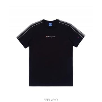 챔피온 T 셔츠