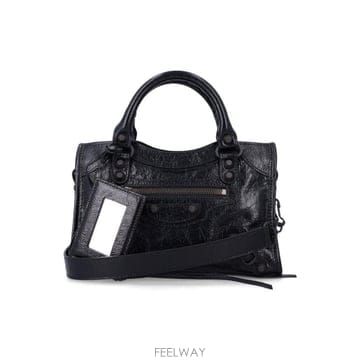 Balenciaga 26FW Balenciaga Balenciaga �̴� Le ��Ƽ �� 26A8657632ACFH1000 TP526FW Balenciaga Balenciaga �̴� Le ��Ƽ �� 26A8657632A