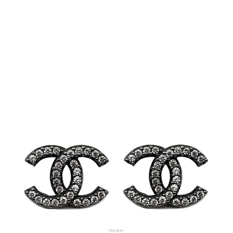 CHANEL ���� CC�ΰ� ũ����Ż ���� �Ͱ��̻��� CC�ΰ� ũ����Ż ���� �Ͱ���