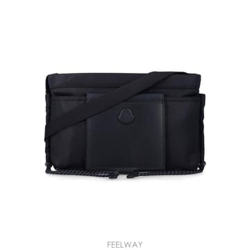 Moncler 26FW Moncler Moncler Kenton ũ�ν��ٵ� �� 26A5L00007N0577999 TP58126FW Moncler Moncler Kenton ũ�ν��ٵ� �� 26A5L00007N0