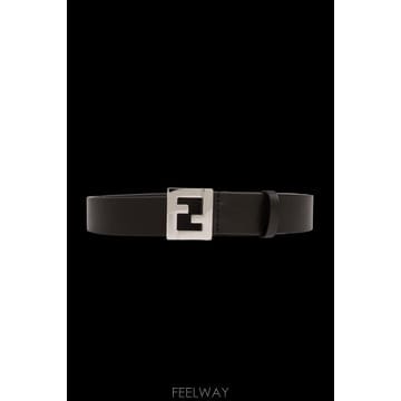 FENDI 26FW Fendi ���� ��Ʈ 7C0563B12KF0TU7 TP58141883126FW Fendi ���� ��Ʈ 7C0563B12KF0TU7 TP581418831