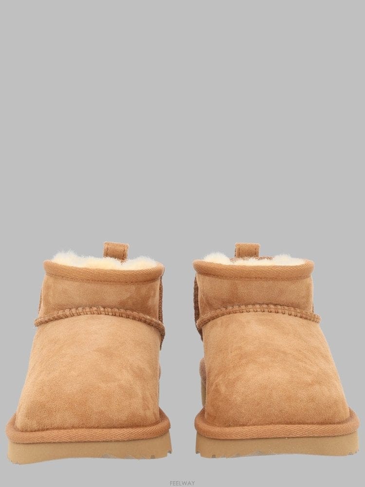 UGG 26 F/W ��� ���� (KIDS ��ǰ) 1130750KK_CHE B004227976926 F/W ��� ���� (KIDS ��ǰ) 1130750KK_CHE B0042279769