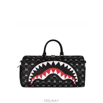| Other Brand | 26SS Sprayground �׷��� Peeking Character üũ Duffle 910D8910NSZ26SS Sprayground �׷��� Peeking Character üũ Duffle 