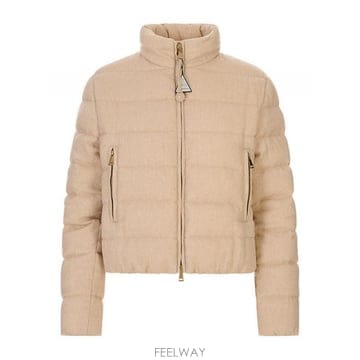 Moncler 26SS Moncler Padded ���� 0931A000785995R21I TP58119582026SS Moncler Padded ���� 0931A000785995R21I TP58119582