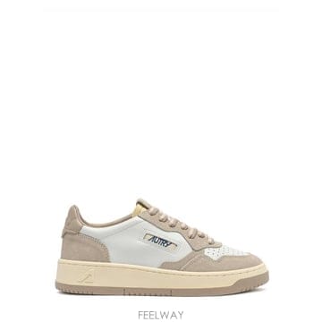 AUTRY 26FW Autry MEDALIST �ο�   ���� �� Suede Trainers AULMBW05 TP580326FW Autry MEDALIST �ο�   ���� �� Suede Trainers AULM