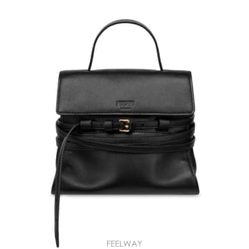 Moschino 26 FW ��Ű�� Ÿ�� �� ���� ��� �� MC4163PP0OOA0 TP45507150326 FW ��Ű�� Ÿ�� �� ���� ��� �� MC4163PP0OOA0 TP45
