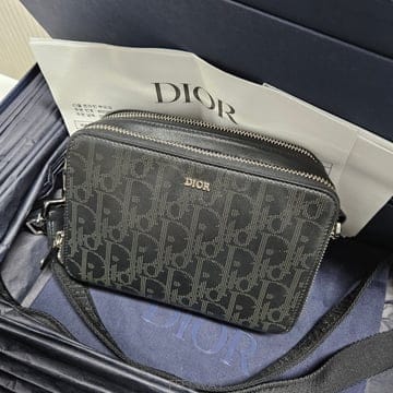 DIOR ��� ������ ���� �Ŀ�ġ ũ�ν��� ������ ������ ���� �Ŀ�ġ ũ�ν��� ����