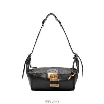 Chloe 26 FW ���ο� �е��� �׷��� ���� ��� �� CH26AS809P75 TP45496350026 FW ���ο� �е��� �׷��� ���� ��� �� CH26AS809P75 T