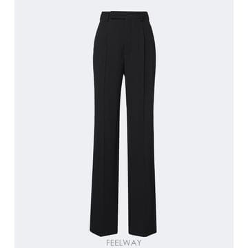 Saint Laurent ������� ���ζ� �ɽ�Ʈ������ �� ������ ��Ʈ����Ʈ ����������� ���ζ� �ɽ�Ʈ������ �� ������ ��Ʈ����Ʈ ����