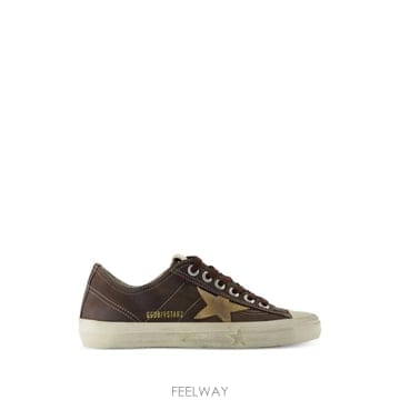 Golden Goose 26 FW Golden Goose ���̽�Ÿ �� ���� ���� ����� �÷� �����̵� ��Ÿ ����Ŀ�� GWF001226 FW Golden Goose ���̽�Ÿ �� ���� ���� ����� �÷�