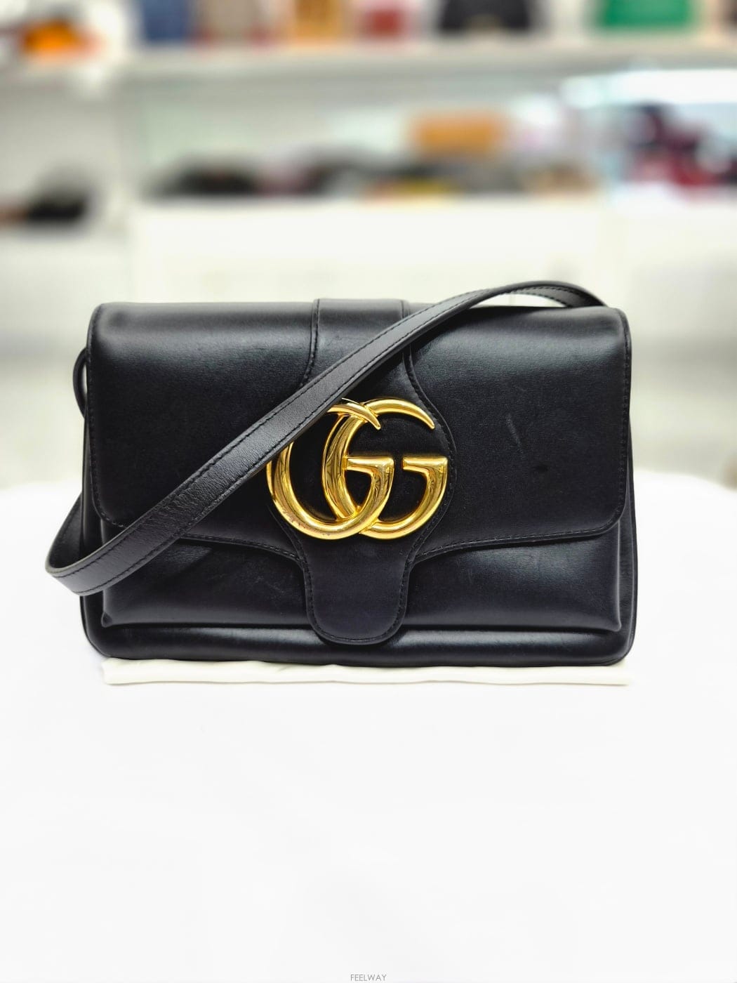 GUCCI ���� �˸� GG ���� ���� ���� ���� ��� ũ�ν��� 550129���� �˸� GG ���� ���� ���� ���� ��� ũ�ν��� 550129