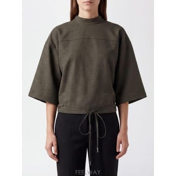 Jacquemus ��ũ���� ���� ž TOW00952AW00653 TP646689647��ũ���� ���� ž TOW00952AW00653 TP646689647