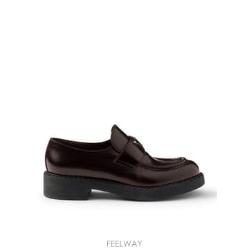 PRADA �ؿ� �θ���� ����� ���� �ΰ��� �ִ� �귯�õ� ���� ���� 2DE127FG0003ZPQ F0562 TEAK�ؿ� �θ���� ����� ���� �ΰ��� �ִ� �귯�õ� ���� ��