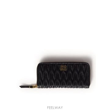 Miu Miu �ؿ� �θ���� �̿�̿� ���� ���� ���� ��Ʋ��� ���� 5ML506AFPP F0002 BLACK�ؿ� �θ���� �̿�̿� ���� ���� ���� ��Ʋ��� ���� 5M