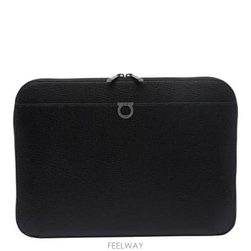 Ferragamo 26FW ����䷹ ��󰡸� Ŭ��ġ �Ŀ�ġ 795617 241926NERO Black26FW ����䷹ ��󰡸� Ŭ��ġ �Ŀ�ġ 795617 241926NERO