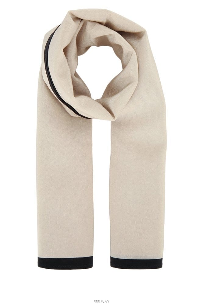 Toteme ���� CENTERED ���׷� ��ũ ��ī�� 211853801 901 B0442043003���� CENTERED ���׷� ��ũ ��ī�� 211853801 901 B0442