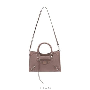Balenciaga 25FW �߷��þư� �� ��Ƽ �� ���� 811442 2ABV8 2914 beige25FW �߷��þư� �� ��Ƽ �� ���� 811442 2ABV8 2914 beig